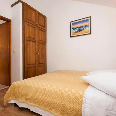 Gasthuis Skarpa 1601 Rogoznica (Sibenik-Knin)
