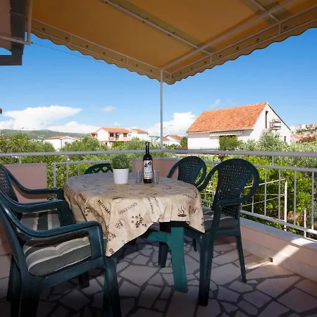 Skarpa 1601 Pensión 3*