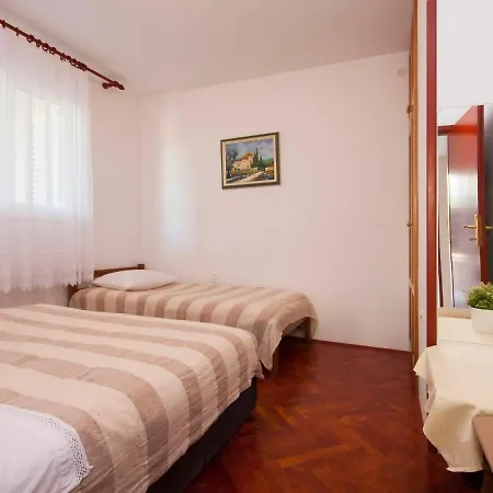 Pensión Skarpa 1601 Rogoznica (Sibenik-Knin)