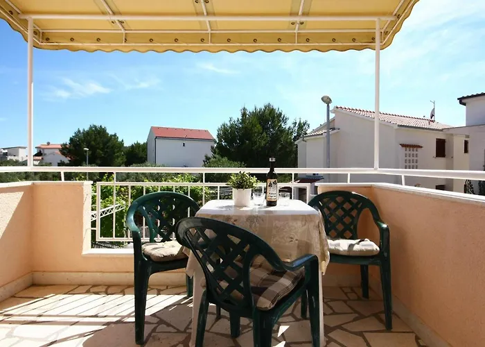 Skarpa 1601 Rogoznica (Sibenik-Knin)