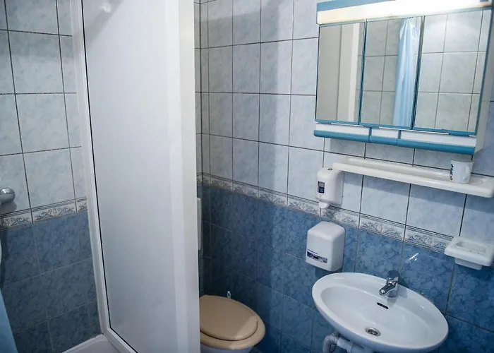 Skarpa 1601 Gasthuis Rogoznica (Sibenik-Knin)